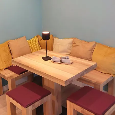 Apartman Capper
